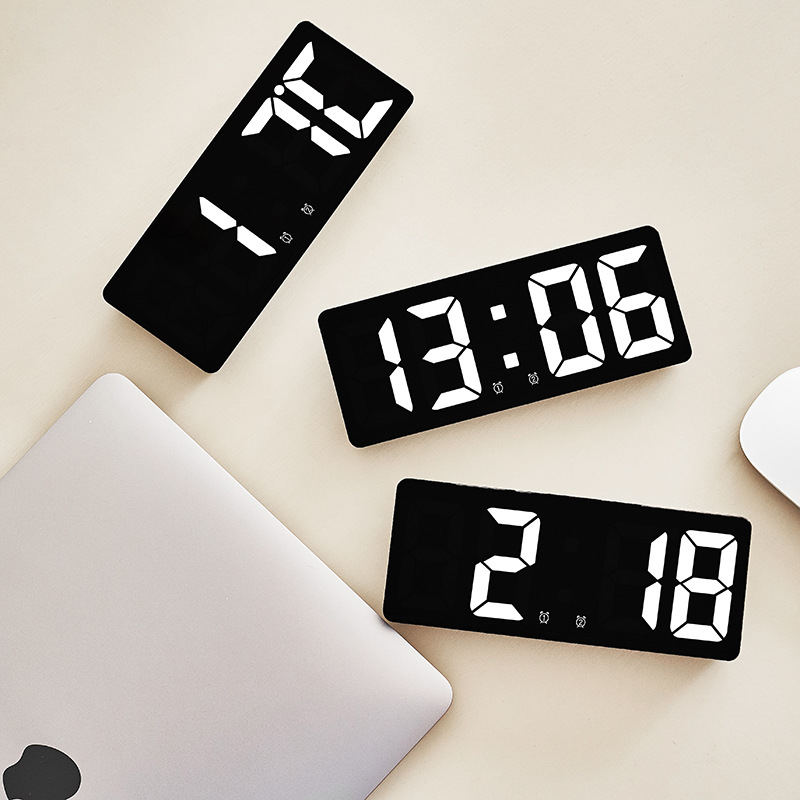 Multifunctional LED dual alarm clock with temperature and date display