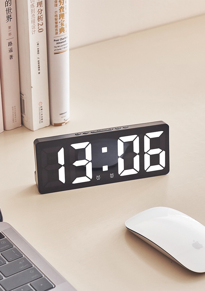 Multifunctional LED dual alarm clock with temperature and date display