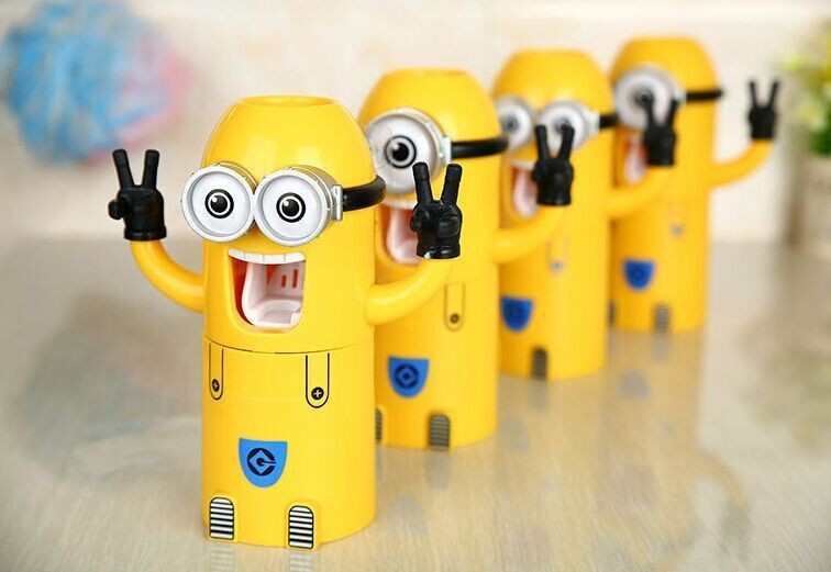 Cartoon toothbrush holder children's mouthwash cup toothpaste squeezer creative wall-mounted dustproof mouthwash cup set