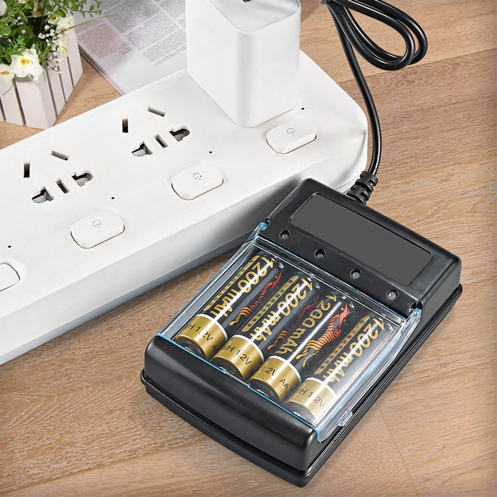 Four-slot Multi-Compatible AA/AAA Battery USB Charger