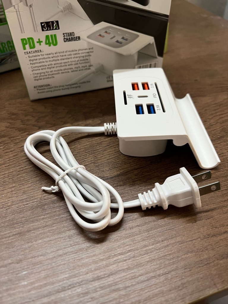 multi-port pd charging head 3.1a fast charging socket with phone stand