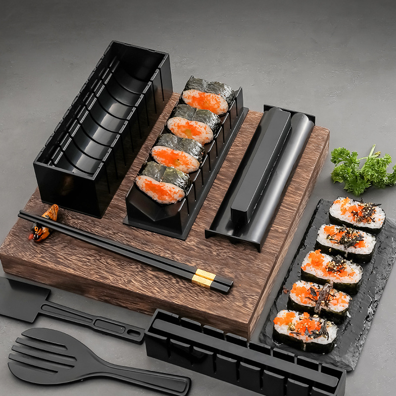 Sushi Making Kit Japanese Rice Ball Cake Roll Mold DIY Home Sushi Making Tool Multifunctional Plastic Kitchen Sushi Maker Tool