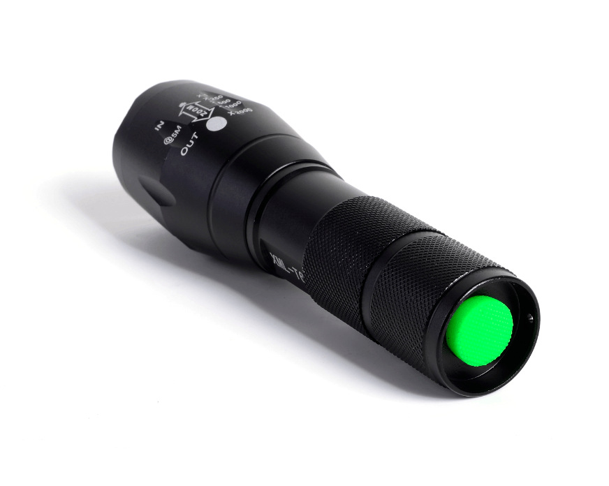 Powerful Led Flashlight XML T6 Torch Waterproof Flashlights 5-Modes Zoomable Light 18650 Rechargeable Battery Or AAA