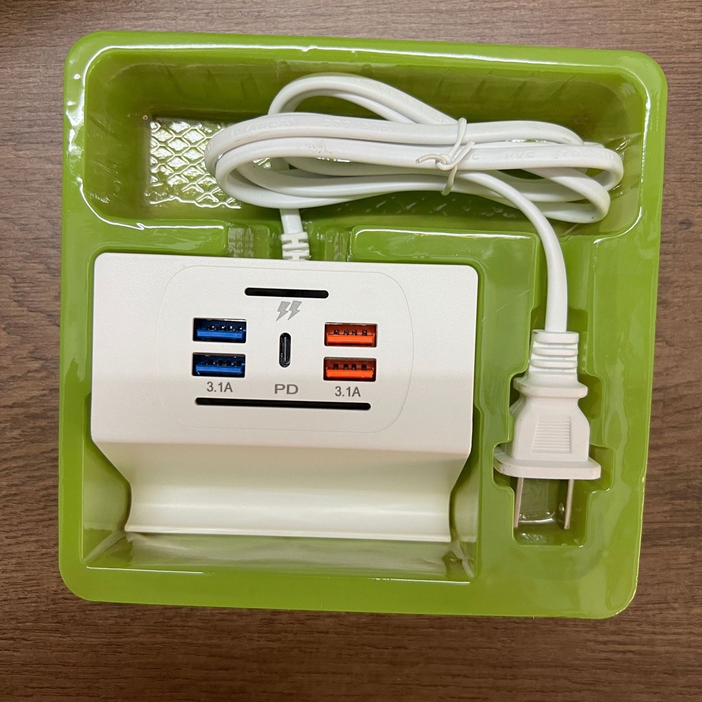 multi-port pd charging head 3.1a fast charging socket with phone stand